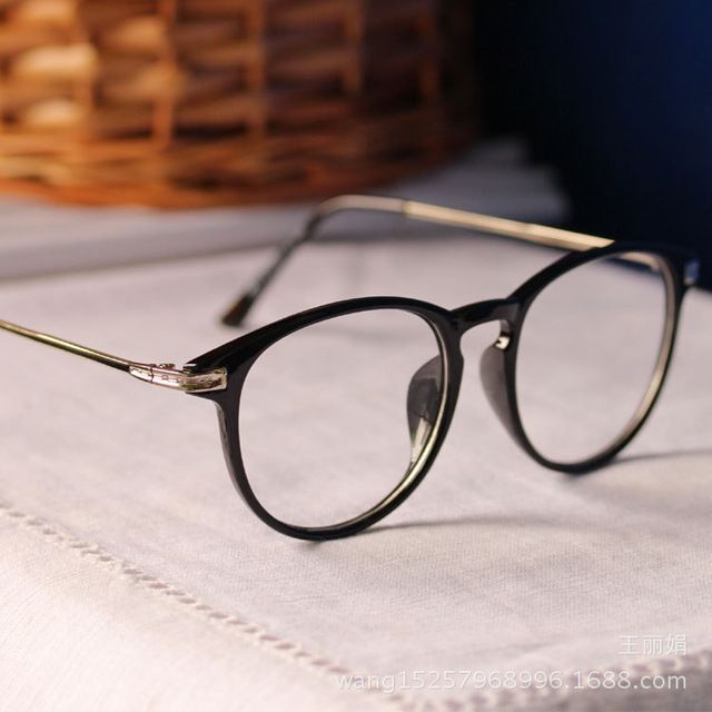 c5838a815e48ed62a27acc8c5de4046f-vintage-frames-eyeglasses